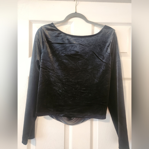 Wild Fable Black Velvet Long Sleeve Top - Picture 1 of 3